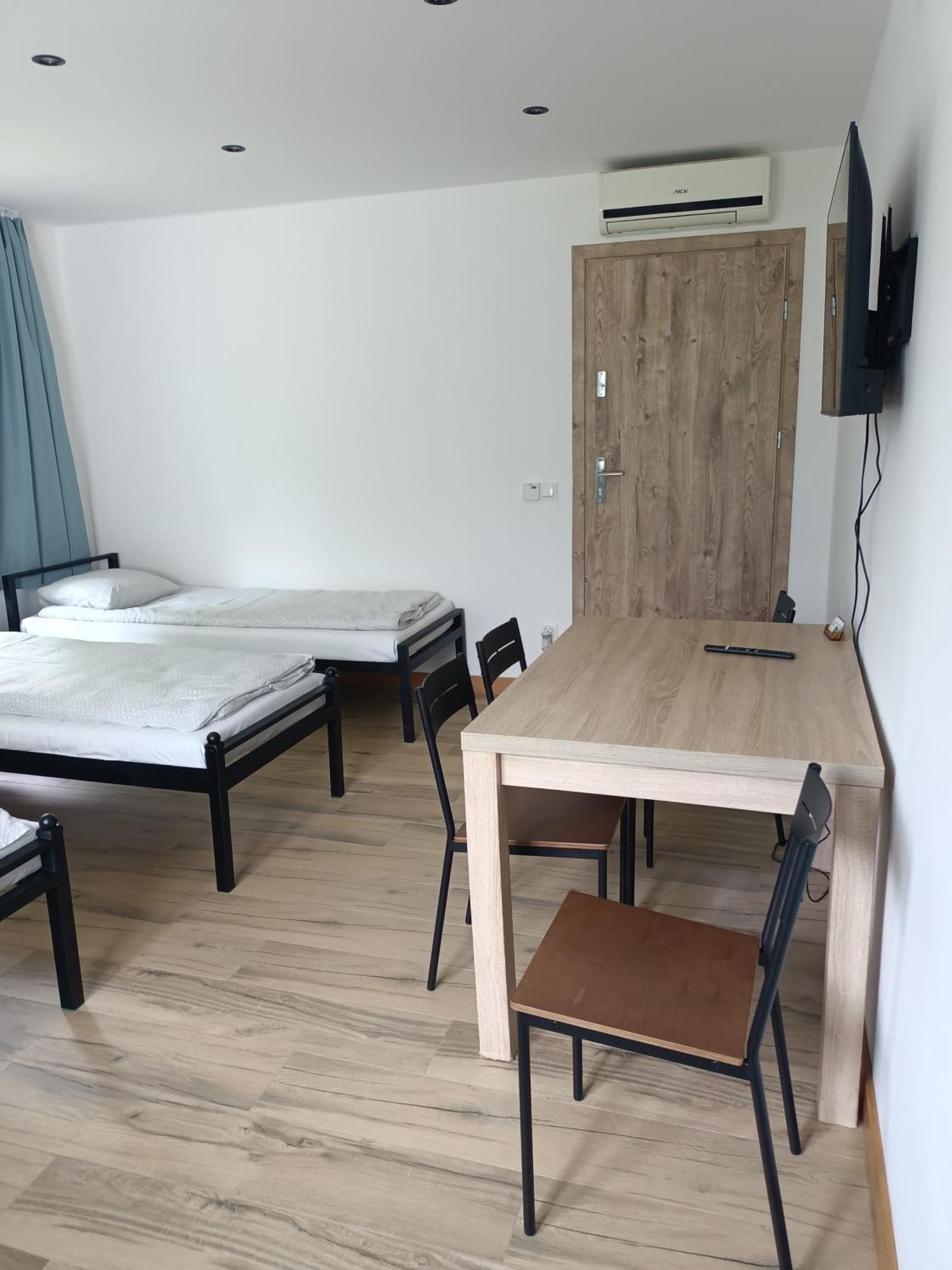 Letnia Oaza "Akacja" Apartment Sobienie Jeziory ภายนอก รูปภาพ